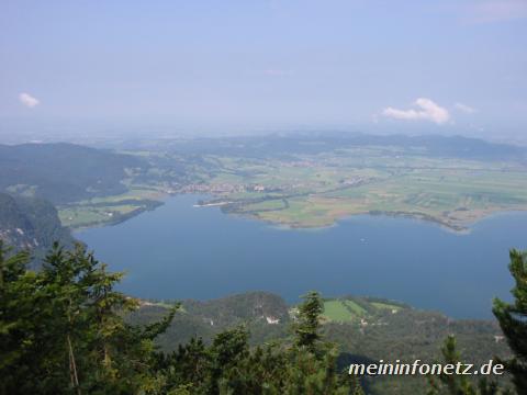 Nach ein paar Regenschauern und zweihundert H�henmetern kam die Sonne dann noch noch heraus. 